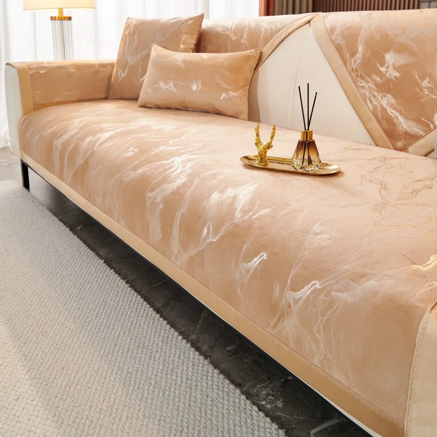 Anti-slip marble lines protective cover